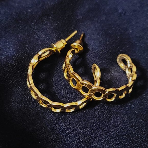 FNIO Gold Color Pearl Metal Hoop Earrings Set - Picture 5 of 11